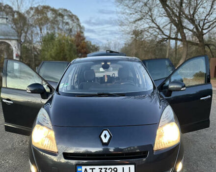 Серый Рено Гранд Сценик, объемом двигателя 1.5 л и пробегом 305 тыс. км за 7200 $, фото 25 на Automoto.ua