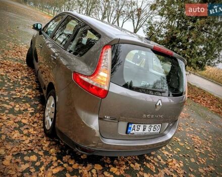 Серый Рено Гранд Сценик, объемом двигателя 1.5 л и пробегом 261 тыс. км за 5999 $, фото 5 на Automoto.ua