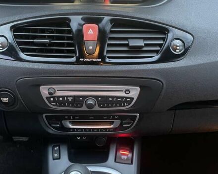 Сірий Рено Гранд Сценік, об'ємом двигуна 1.4 л та пробігом 176 тис. км за 6900 $, фото 10 на Automoto.ua