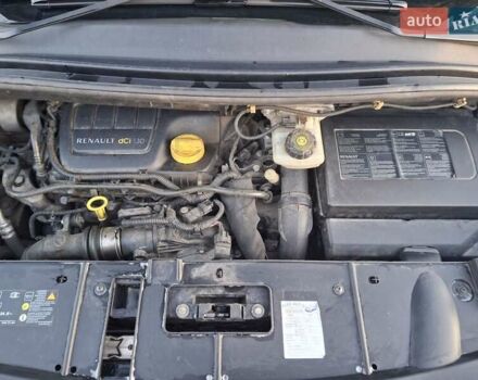 Серый Рено Гранд Сценик, объемом двигателя 1.6 л и пробегом 271 тыс. км за 7600 $, фото 5 на Automoto.ua