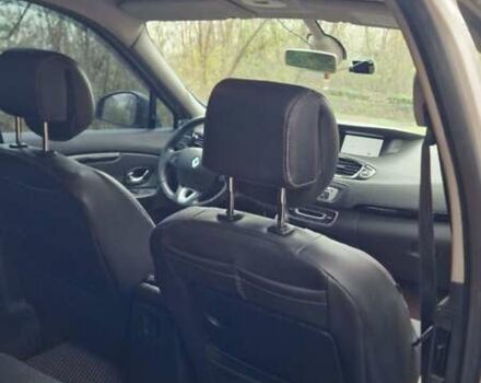 Серый Рено Гранд Сценик, объемом двигателя 1.6 л и пробегом 335 тыс. км за 7400 $, фото 29 на Automoto.ua