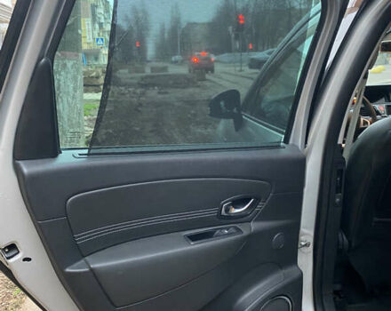 Сірий Рено Гранд Сценік, об'ємом двигуна 1.87 л та пробігом 220 тис. км за 8000 $, фото 46 на Automoto.ua