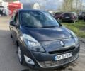 Сірий Рено Гранд Сценік, об'ємом двигуна 1.5 л та пробігом 225 тис. км за 7300 $, фото 1 на Automoto.ua