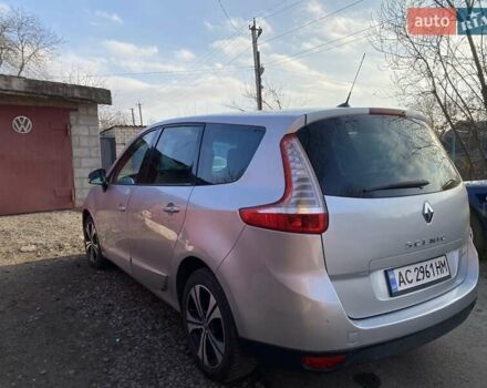 Серый Рено Гранд Сценик, объемом двигателя 1.5 л и пробегом 268 тыс. км за 8000 $, фото 2 на Automoto.ua