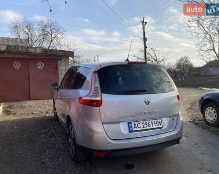 Серый Рено Гранд Сценик, объемом двигателя 1.5 л и пробегом 268 тыс. км за 8000 $, фото 8 на Automoto.ua