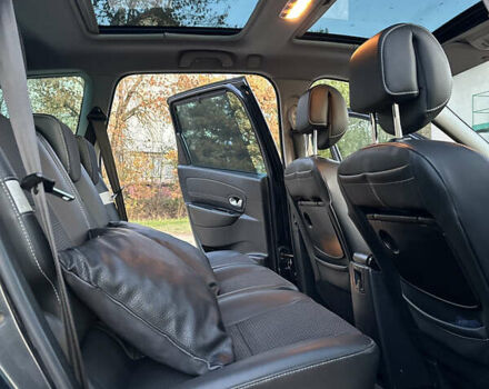 Серый Рено Гранд Сценик, объемом двигателя 1.5 л и пробегом 305 тыс. км за 7200 $, фото 18 на Automoto.ua