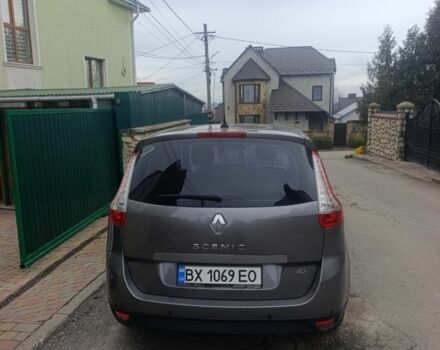 Серый Рено Гранд Сценик, объемом двигателя 1.5 л и пробегом 265 тыс. км за 6850 $, фото 5 на Automoto.ua
