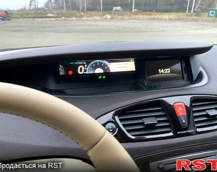 Серый Рено Гранд Сценик, объемом двигателя 1.5 л и пробегом 280 тыс. км за 8000 $, фото 6 на Automoto.ua