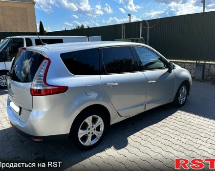 Серый Рено Гранд Сценик, объемом двигателя 1.6 л и пробегом 268 тыс. км за 8100 $, фото 5 на Automoto.ua