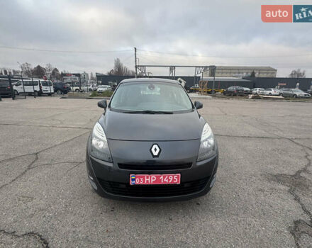 Сірий Рено Гранд Сценік, об'ємом двигуна 1.6 л та пробігом 219 тис. км за 9000 $, фото 16 на Automoto.ua