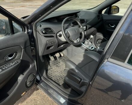 Рено Гранд Сценик 2011 в Чернигове на Automoto.ua Серый Рено Гранд Сценик, объемом двигателя 1.5 л и пробегом 309 тыс. км за 7600 $, фото 6 на Automoto.ua