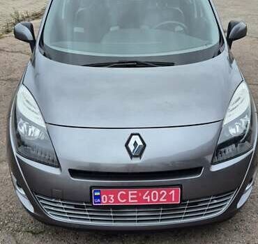 Серый Рено Гранд Сценик, объемом двигателя 1.6 л и пробегом 149 тыс. км за 8500 $, фото 6 на Automoto.ua