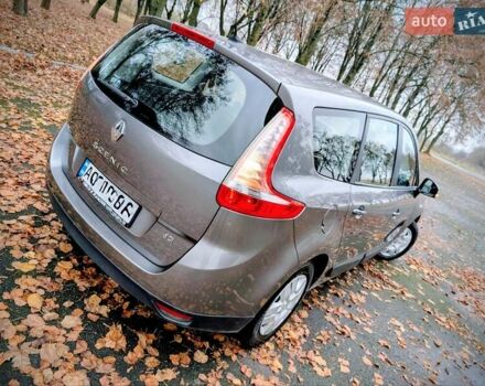 Серый Рено Гранд Сценик, объемом двигателя 1.5 л и пробегом 261 тыс. км за 5999 $, фото 6 на Automoto.ua