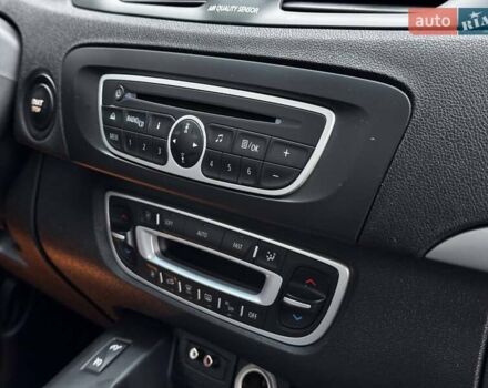 Сірий Рено Гранд Сценік, об'ємом двигуна 1.6 л та пробігом 218 тис. км за 7650 $, фото 25 на Automoto.ua