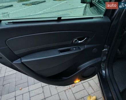 Серый Рено Гранд Сценик, объемом двигателя 1.46 л и пробегом 318 тыс. км за 7800 $, фото 12 на Automoto.ua