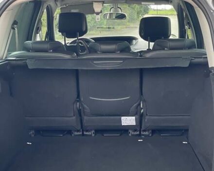 Серый Рено Гранд Сценик, объемом двигателя 2 л и пробегом 249 тыс. км за 8450 $, фото 31 на Automoto.ua