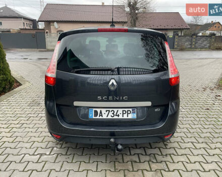 Серый Рено Гранд Сценик, объемом двигателя 1.6 л и пробегом 215 тыс. км за 6850 $, фото 11 на Automoto.ua