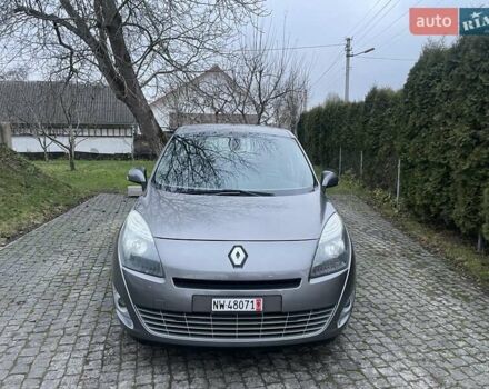 Сірий Рено Гранд Сценік, об'ємом двигуна 1.4 л та пробігом 176 тис. км за 6900 $, фото 2 на Automoto.ua