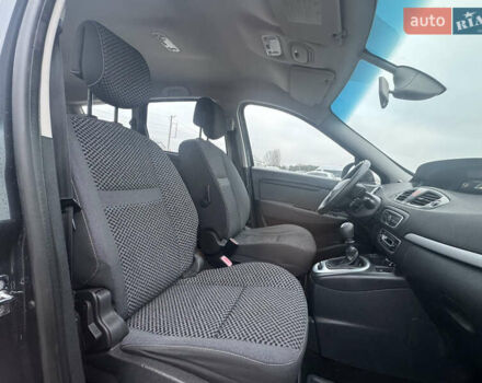 Сірий Рено Гранд Сценік, об'ємом двигуна 1.6 л та пробігом 219 тис. км за 9000 $, фото 38 на Automoto.ua