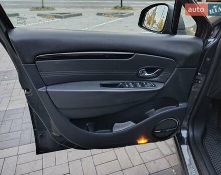 Серый Рено Гранд Сценик, объемом двигателя 1.46 л и пробегом 318 тыс. км за 7800 $, фото 10 на Automoto.ua