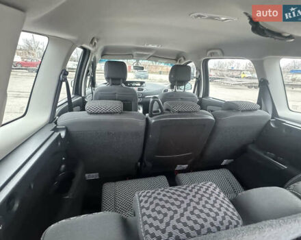 Сірий Рено Гранд Сценік, об'ємом двигуна 1.6 л та пробігом 219 тис. км за 9000 $, фото 52 на Automoto.ua