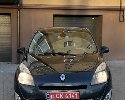 Сірий Рено Гранд Сценік, об'ємом двигуна 1.5 л та пробігом 262 тис. км за 6999 $, фото 11 на Automoto.ua