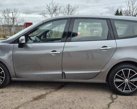 Серый Рено Гранд Сценик, объемом двигателя 1.6 л и пробегом 149 тыс. км за 8500 $, фото 13 на Automoto.ua
