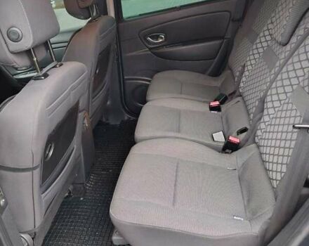 Серый Рено Гранд Сценик, объемом двигателя 1.5 л и пробегом 292 тыс. км за 6700 $, фото 31 на Automoto.ua