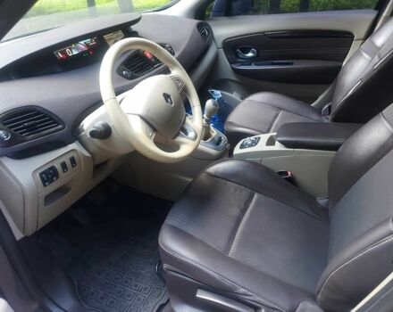 Серый Рено Гранд Сценик, объемом двигателя 0 л и пробегом 216 тыс. км за 6700 $, фото 11 на Automoto.ua