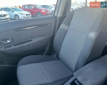 Серый Рено Гранд Сценик, объемом двигателя 1.5 л и пробегом 281 тыс. км за 9740 $, фото 16 на Automoto.ua