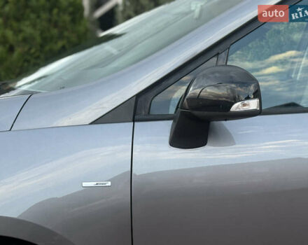 Серый Рено Гранд Сценик, объемом двигателя 2 л и пробегом 241 тыс. км за 10450 $, фото 25 на Automoto.ua