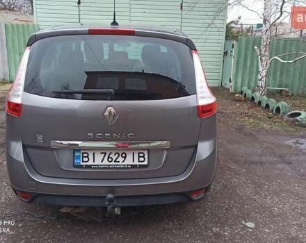 Сірий Рено Гранд Сценік, об'ємом двигуна 1.5 л та пробігом 230 тис. км за 8500 $, фото 1 на Automoto.ua
