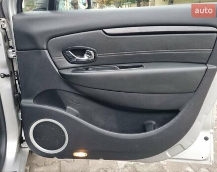 Сірий Рено Гранд Сценік, об'ємом двигуна 1.5 л та пробігом 230 тис. км за 8650 $, фото 30 на Automoto.ua