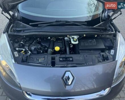 Серый Рено Гранд Сценик, объемом двигателя 1.5 л и пробегом 272 тыс. км за 8000 $, фото 21 на Automoto.ua