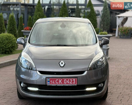 Серый Рено Гранд Сценик, объемом двигателя 1.5 л и пробегом 239 тыс. км за 8999 $, фото 15 на Automoto.ua
