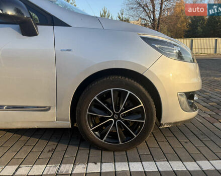 Серый Рено Гранд Сценик, объемом двигателя 1.5 л и пробегом 163 тыс. км за 8450 $, фото 9 на Automoto.ua