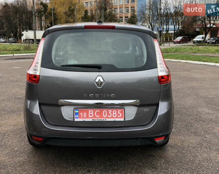 Серый Рено Гранд Сценик, объемом двигателя 2 л и пробегом 197 тыс. км за 10700 $, фото 14 на Automoto.ua