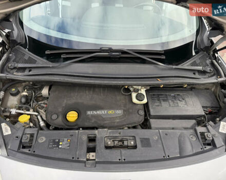 Серый Рено Гранд Сценик, объемом двигателя 2 л и пробегом 187 тыс. км за 8750 $, фото 35 на Automoto.ua