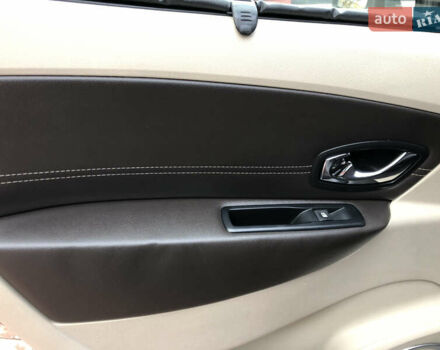 Серый Рено Гранд Сценик, объемом двигателя 2 л и пробегом 197 тыс. км за 10700 $, фото 31 на Automoto.ua