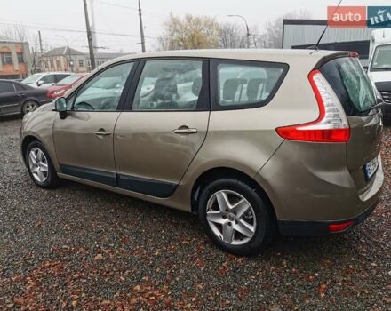 Сірий Рено Гранд Сценік, об'ємом двигуна 1.5 л та пробігом 238 тис. км за 8700 $, фото 11 на Automoto.ua