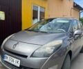 Серый Рено Гранд Сценик, объемом двигателя 1.6 л и пробегом 285 тыс. км за 8000 $, фото 9 на Automoto.ua