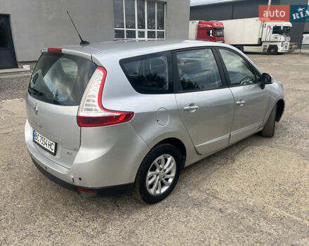 Серый Рено Гранд Сценик, объемом двигателя 1.5 л и пробегом 264 тыс. км за 7000 $, фото 8 на Automoto.ua