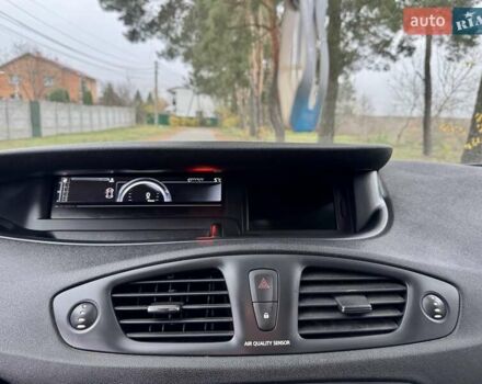 Сірий Рено Гранд Сценік, об'ємом двигуна 1.5 л та пробігом 185 тис. км за 7499 $, фото 17 на Automoto.ua