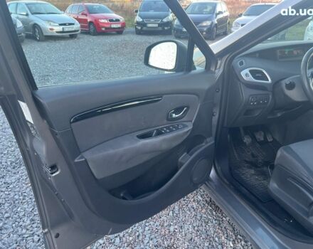 Серый Рено Гранд Сценик, объемом двигателя 1.5 л и пробегом 281 тыс. км за 9740 $, фото 13 на Automoto.ua