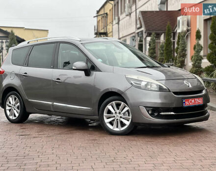 Серый Рено Гранд Сценик, объемом двигателя 1.6 л и пробегом 238 тыс. км за 9500 $, фото 39 на Automoto.ua