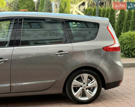 Рено Гранд Сценик 2012 в Стрые на Automoto.ua Серый Рено Гранд Сценик, объемом двигателя 1.5 л и пробегом 239 тыс. км за 9350 $, фото 13 на Automoto.ua