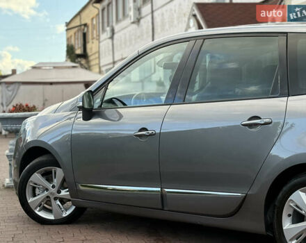 Рено Гранд Сценик 2012 в Стрые на Automoto.ua Серый Рено Гранд Сценик, объемом двигателя 1.5 л и пробегом 239 тыс. км за 9350 $, фото 31 на Automoto.ua