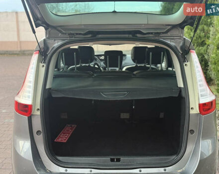 Серый Рено Гранд Сценик, объемом двигателя 2 л и пробегом 241 тыс. км за 10450 $, фото 61 на Automoto.ua