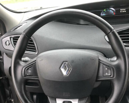 Серый Рено Гранд Сценик, объемом двигателя 1.9 л и пробегом 197 тыс. км за 7700 $, фото 36 на Automoto.ua