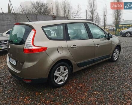 Сірий Рено Гранд Сценік, об'ємом двигуна 1.5 л та пробігом 238 тис. км за 8700 $, фото 6 на Automoto.ua